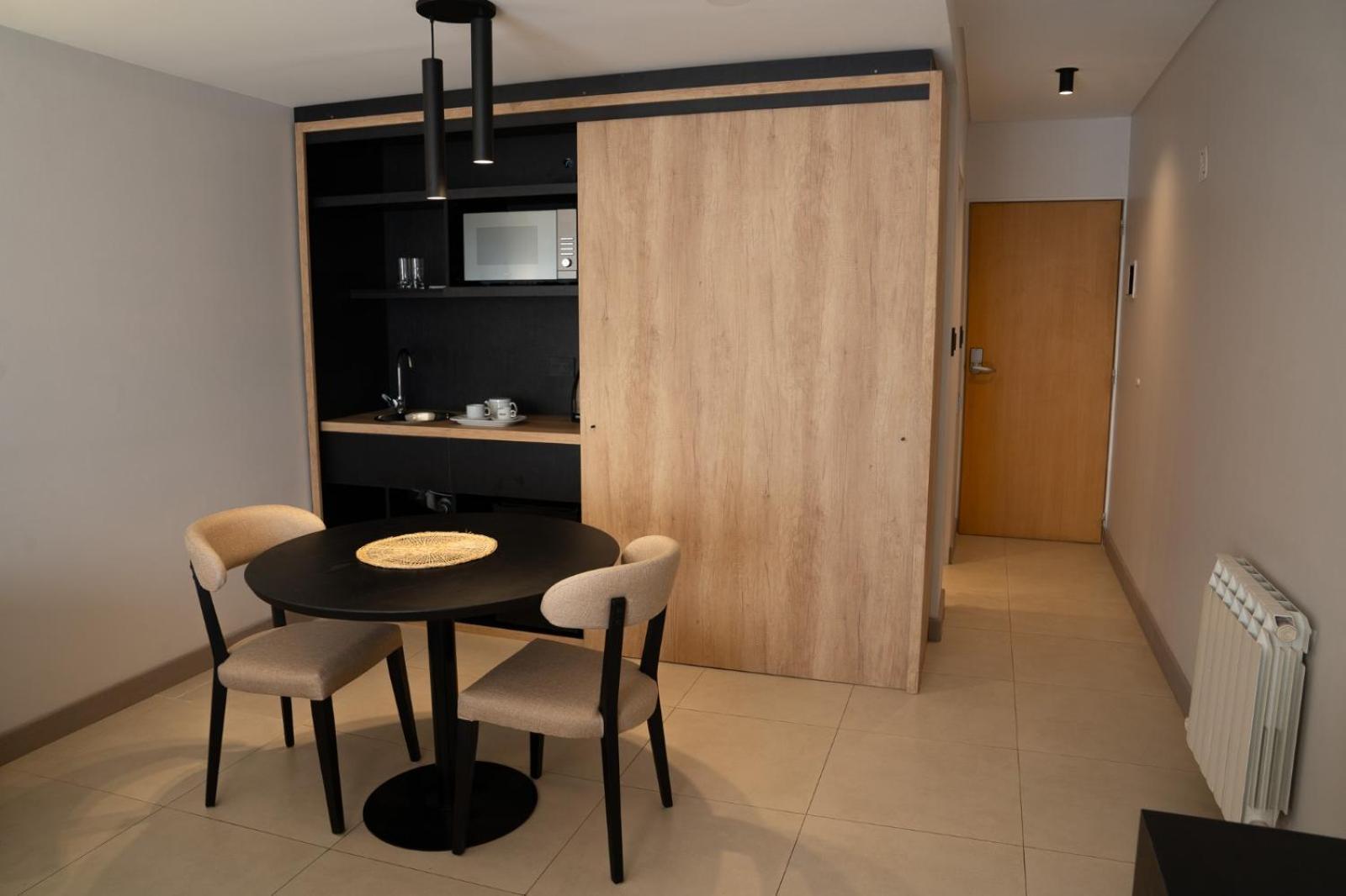 מנדוזה Urbana Suites מראה חיצוני תמונה