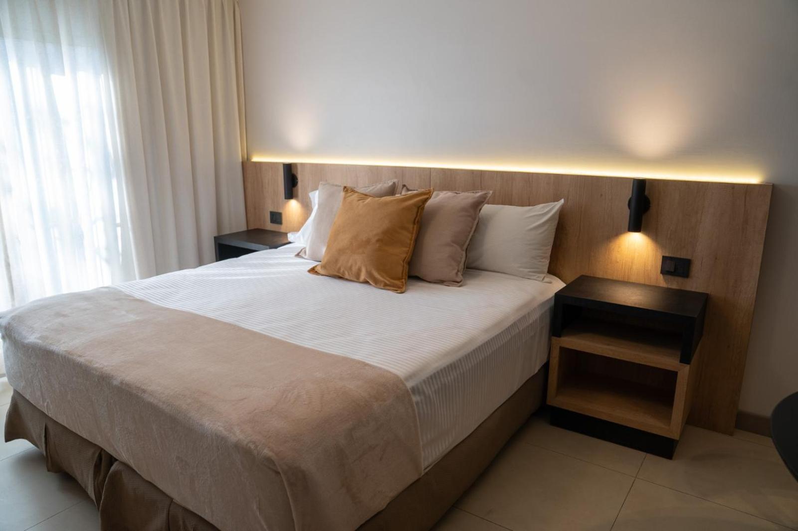 מנדוזה Urbana Suites מראה חיצוני תמונה