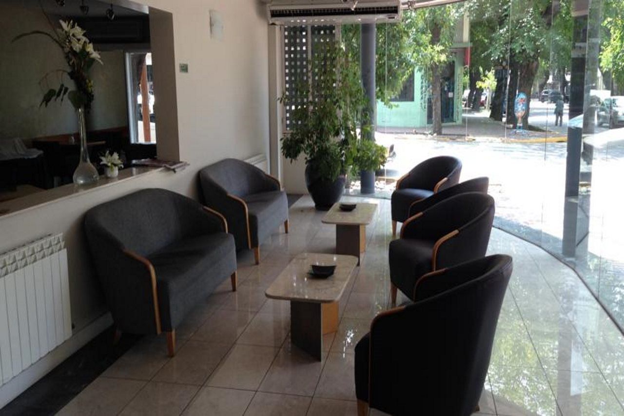 מנדוזה Urbana Suites מראה חיצוני תמונה